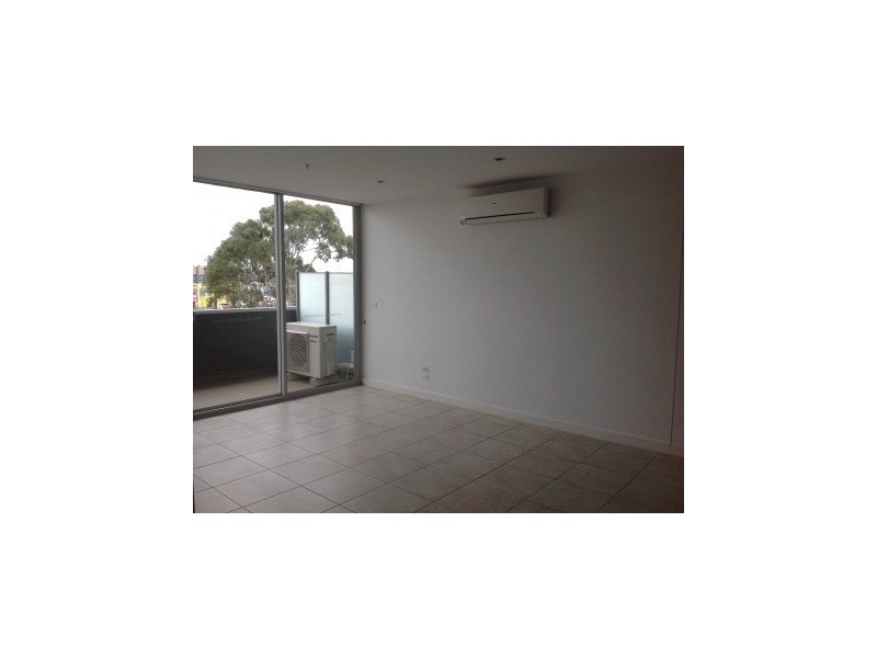 28/12 Crefden Street, Maidstone VIC 3012