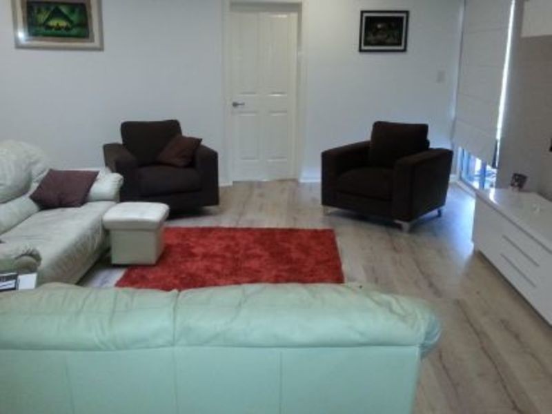 6 Honeysuckle Drive, Hope Valley SA 5090