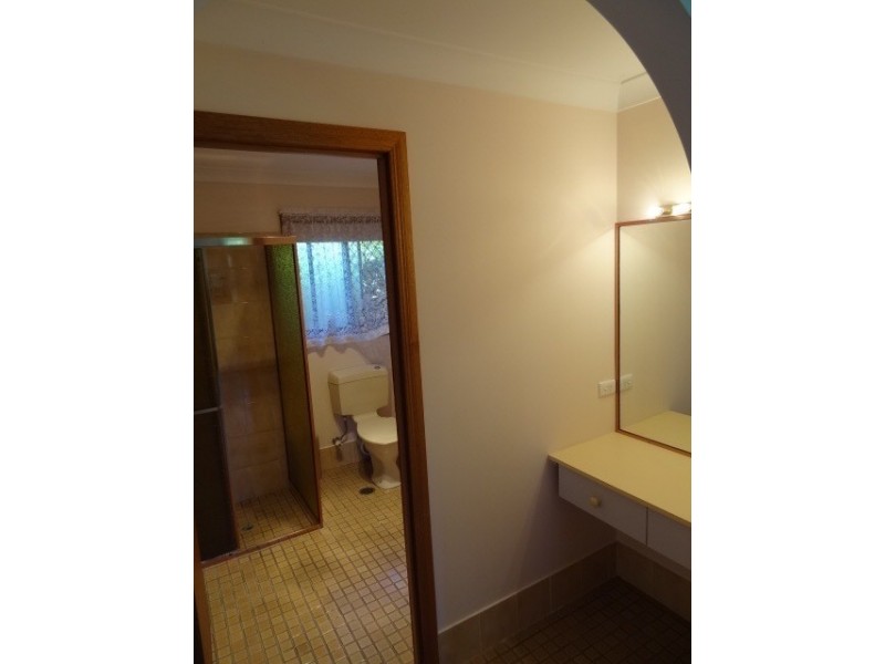 17 Fooks Street, Carindale QLD 4152