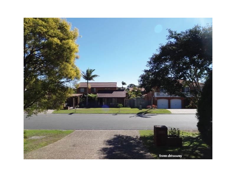 17 Fooks Street, Carindale QLD 4152