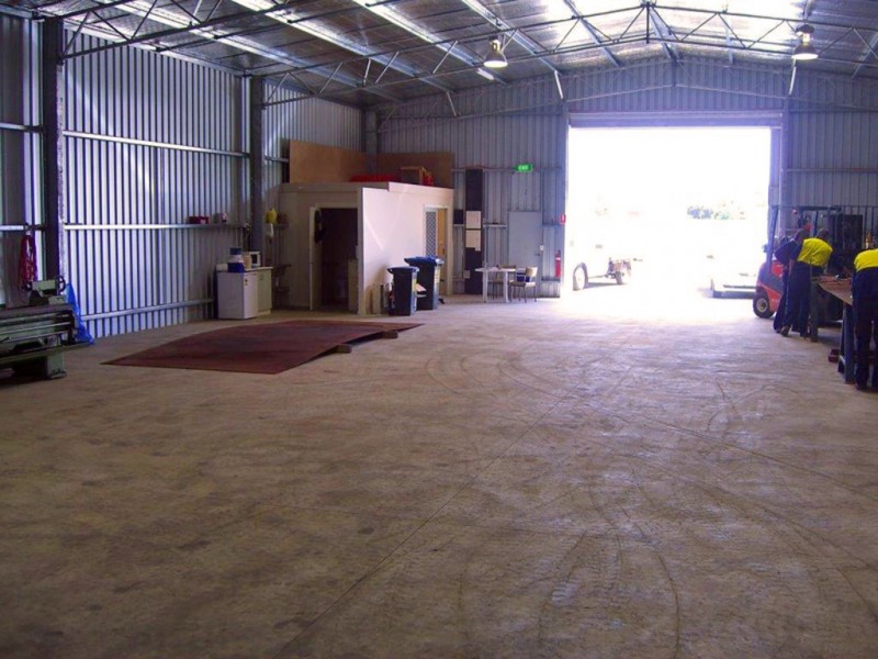 4 Bridge Street, Hamilton VIC 3300