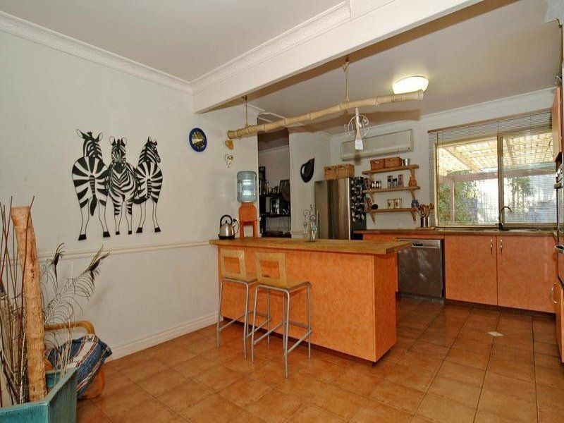 50 Adams Road, Mariginiup WA 6065