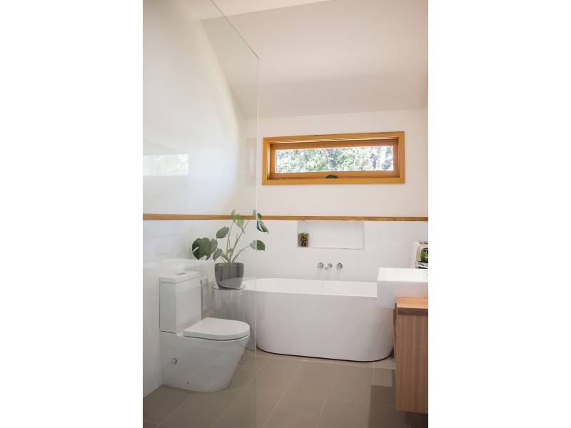 60 Fryers Road, Chewton VIC 3451