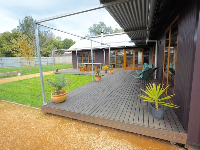 60 Fryers Road, Chewton VIC 3451