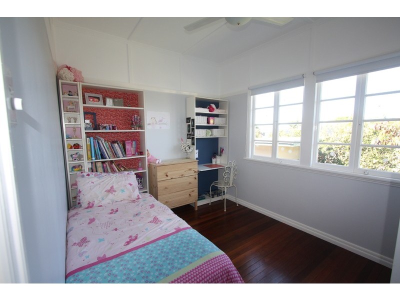 228 Stanley Road, Carina QLD 4152