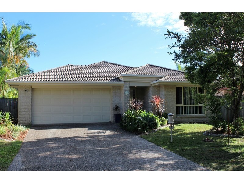 3 Eugene Drive, Varsity Lakes QLD 4227