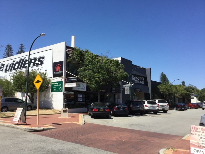 4/10 Station Street, Cottesloe WA 6011