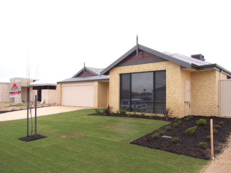 9 Westlinton Circle, Waikiki WA 6169