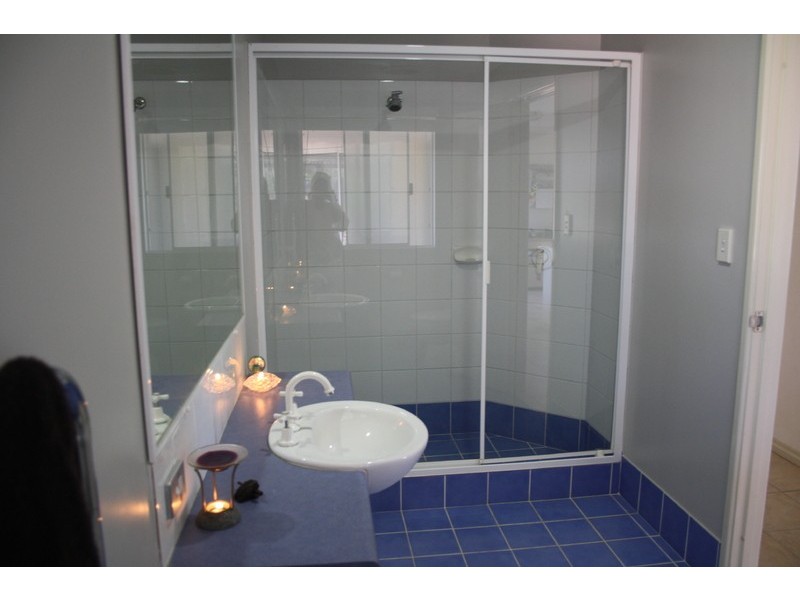 10  Lipscombe Place, Golden Bay WA 6174