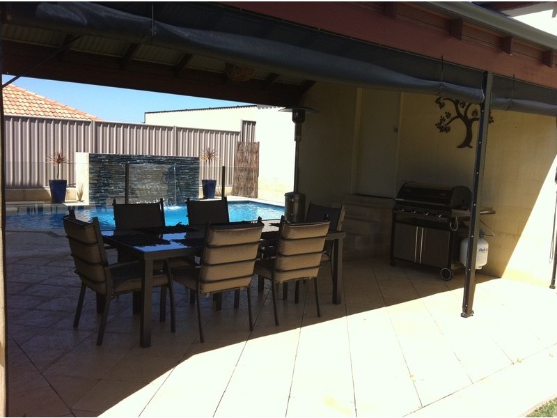 32 Boscastle Way, Darch WA 6065