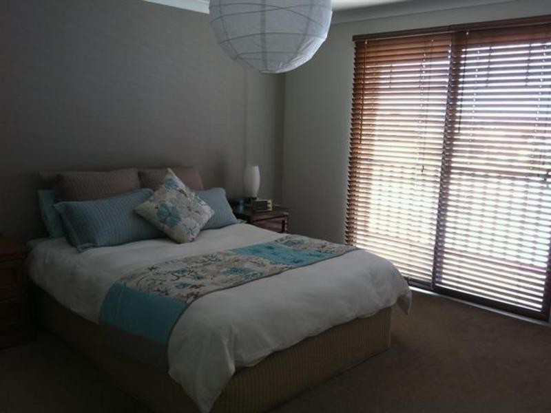 32 Boscastle Way, Darch WA 6065