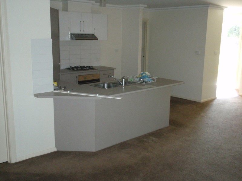 1/34 Farnham Road, Bayswater VIC 3153