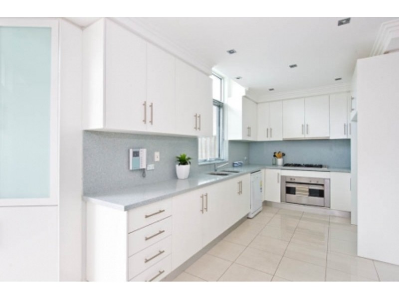 12/14-20 Madeira Street, Sylvania NSW 2224