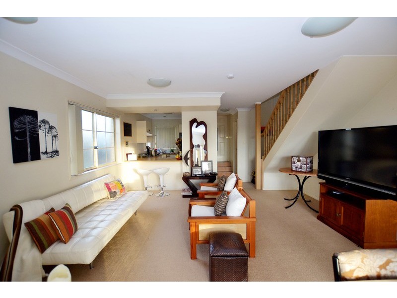 4/43 Ninth Avenue, Coorparoo QLD 4151