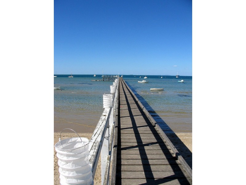 7 George Street, Sorrento VIC 3943