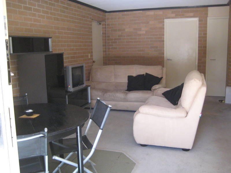 8/72  Herston Rd, Kelvin Grove QLD 4059