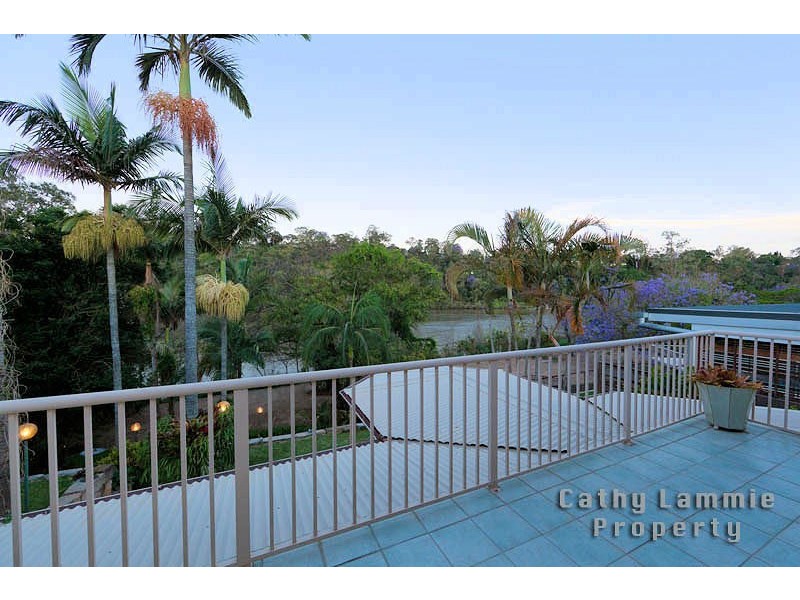 37 MANDALAY STREET, Fig Tree Pocket QLD 4069