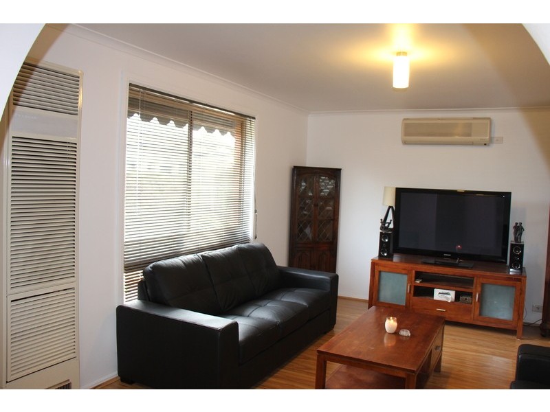 2/373 Geelong Road, Kingsville VIC 3012