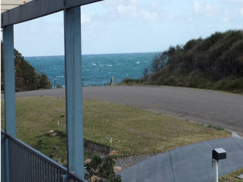 18 Noamunga St, Boat Harbour NSW 2316
