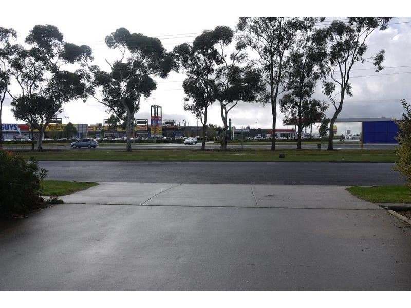 5/85 – 91 High Street, Melton VIC 3337