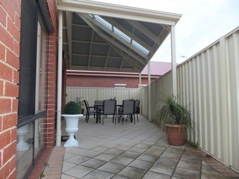 18 Lindley Road, Greenacres SA 5086