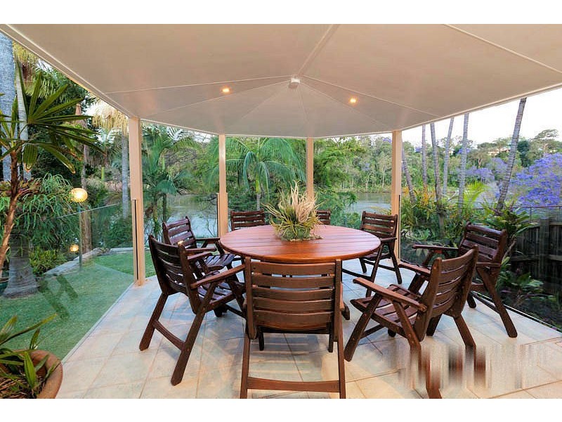 37 MANDALAY STREET, Fig Tree Pocket QLD 4069