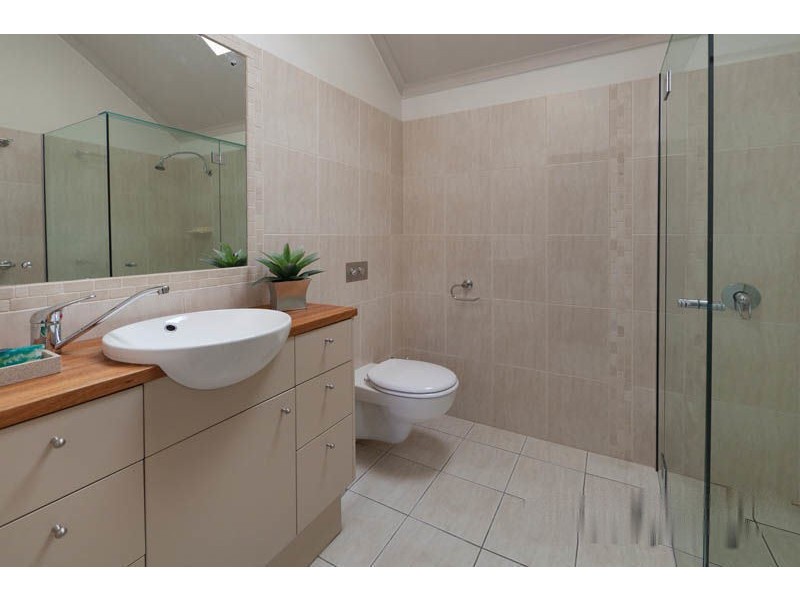 37 MANDALAY STREET, Fig Tree Pocket QLD 4069