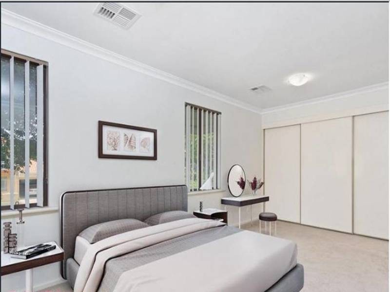2 Atkins Road, Applecross WA 6153