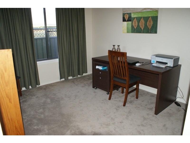 4 Ashlundie Crescent, Dubbo NSW 2830