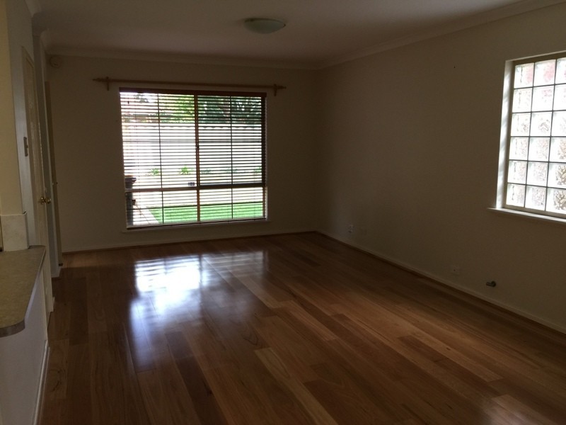 4/23 Pollard Street, Glendalough WA 6016