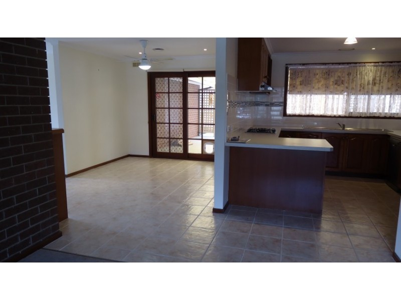 1 Lamb Grove, Hoppers Crossing VIC 3029