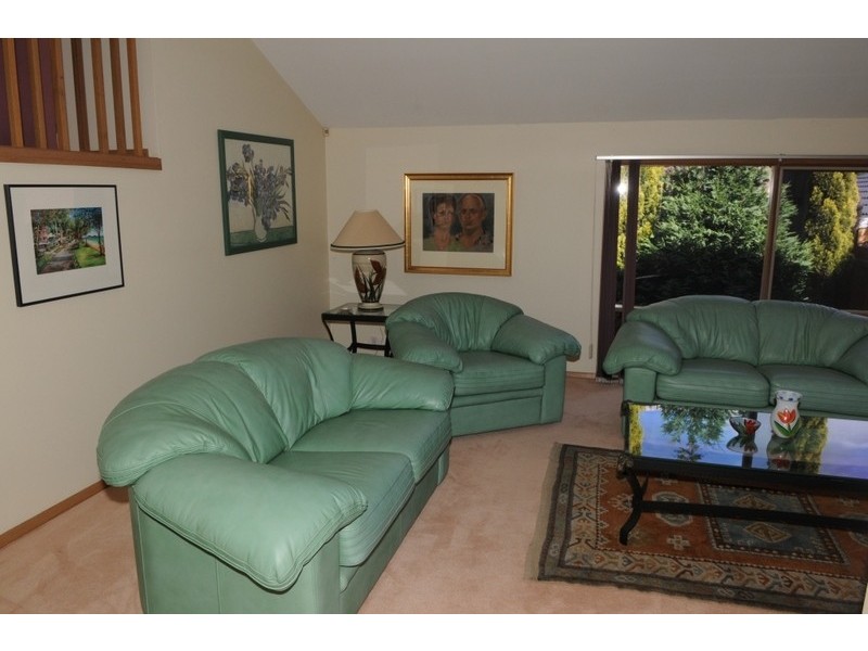 17 Mossdale Court, Templestowe VIC 3106