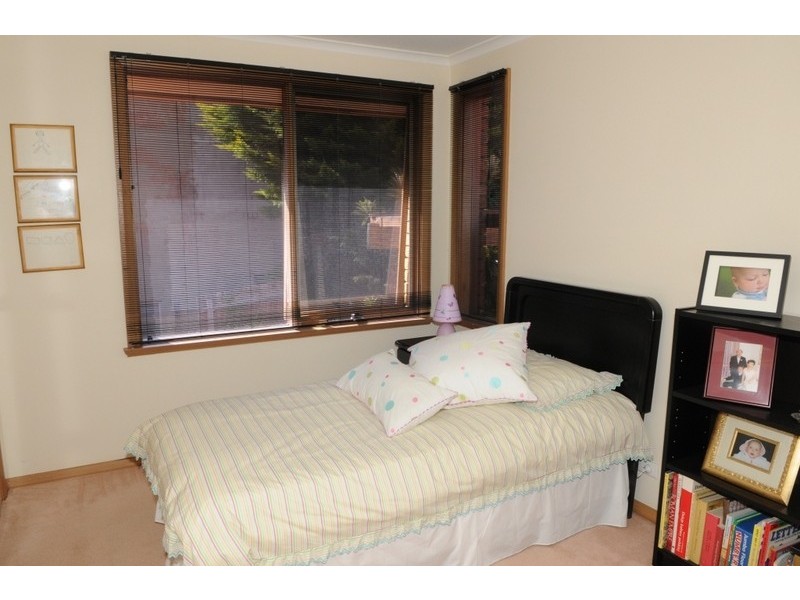 17 Mossdale Court, Templestowe VIC 3106