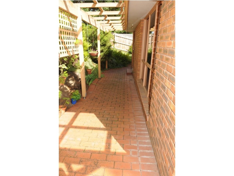 17 Mossdale Court, Templestowe VIC 3106