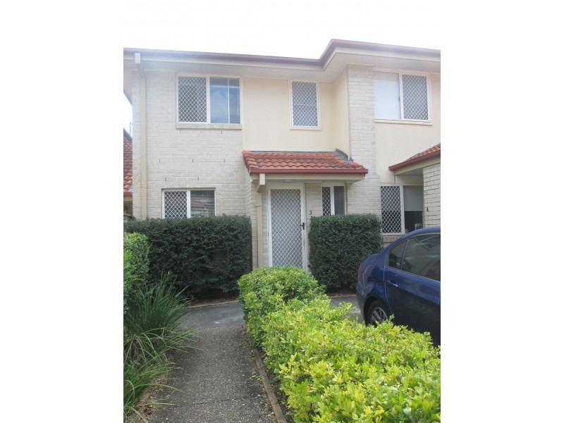 3/2 BLACKBURN STREET, Moorooka QLD 4105