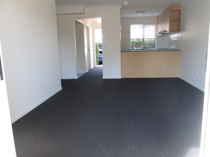 3/2 BLACKBURN STREET, Moorooka QLD 4105