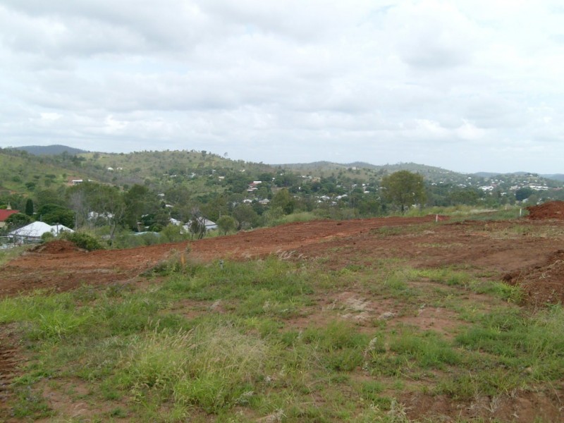18 Old Riffle Range Road, Mount Morgan QLD 4714