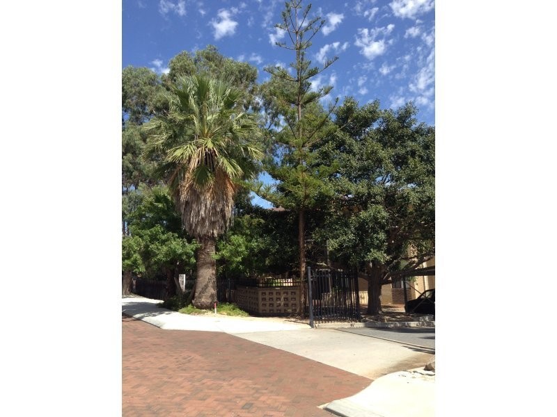 112/54 Nannine Place, Rivervale WA 6103