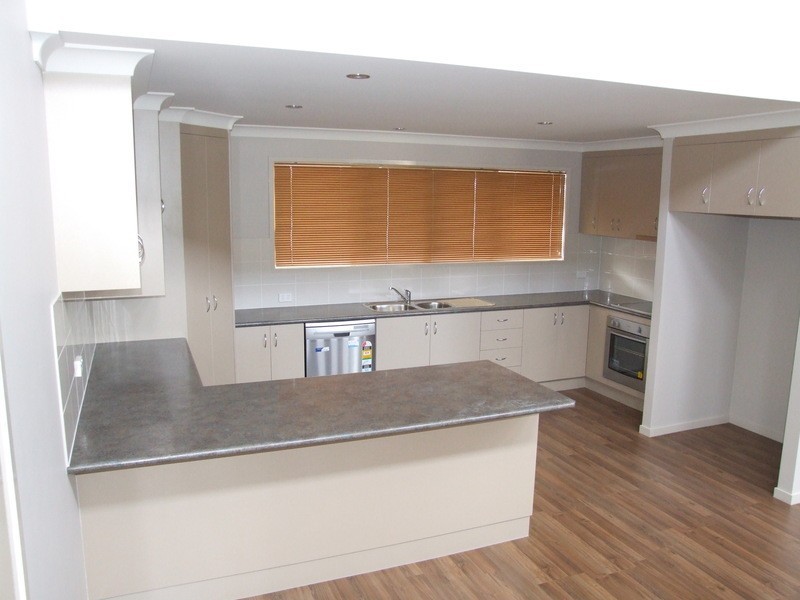 1/23 Langford Court, Moranbah QLD 4744