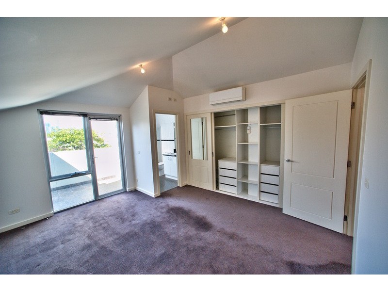 400 Graham Street, Port Melbourne VIC 3207