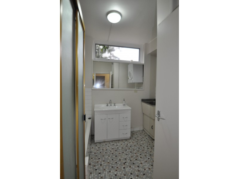 26 Loch Street, St Kilda West VIC 3182