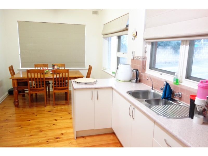 51 Fiveash Drive, Pasadena SA 5042