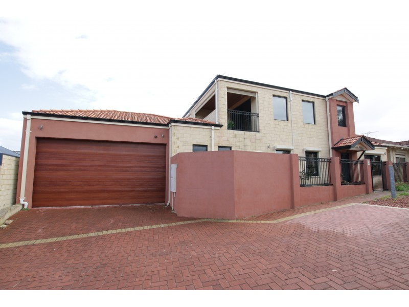 3/8 Palmer Place, Embleton WA 6062