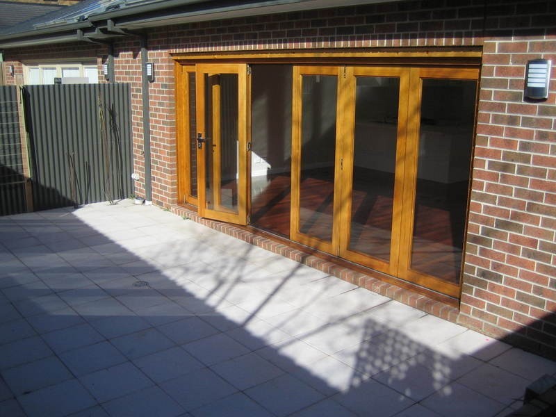 38 Lewis Street, Thornbury VIC 3071