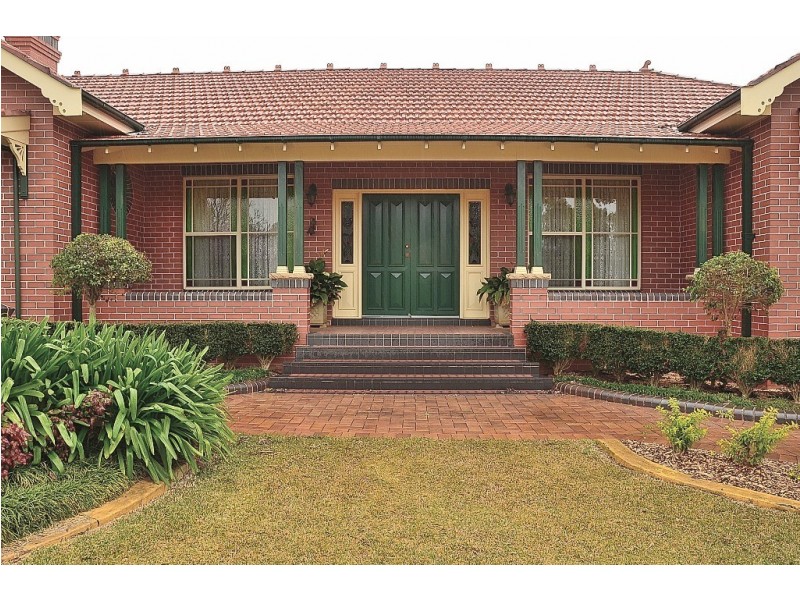 215 Capitol Hill Drive, Mount Vernon NSW 2178