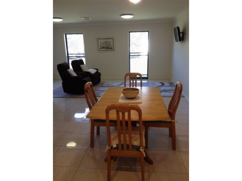 178  Barolin Esplanade, Coral Cove QLD 4670