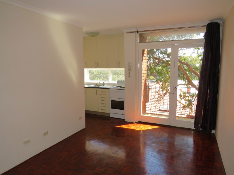 9/15 Macquarie Terrace, Balmain NSW 2041