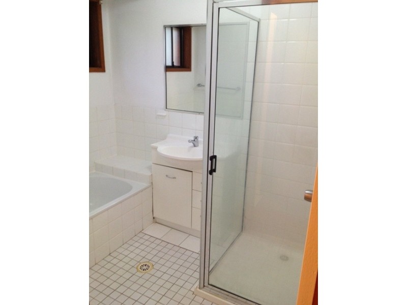 4/13 Galloway Drive, Ashmore QLD 4214