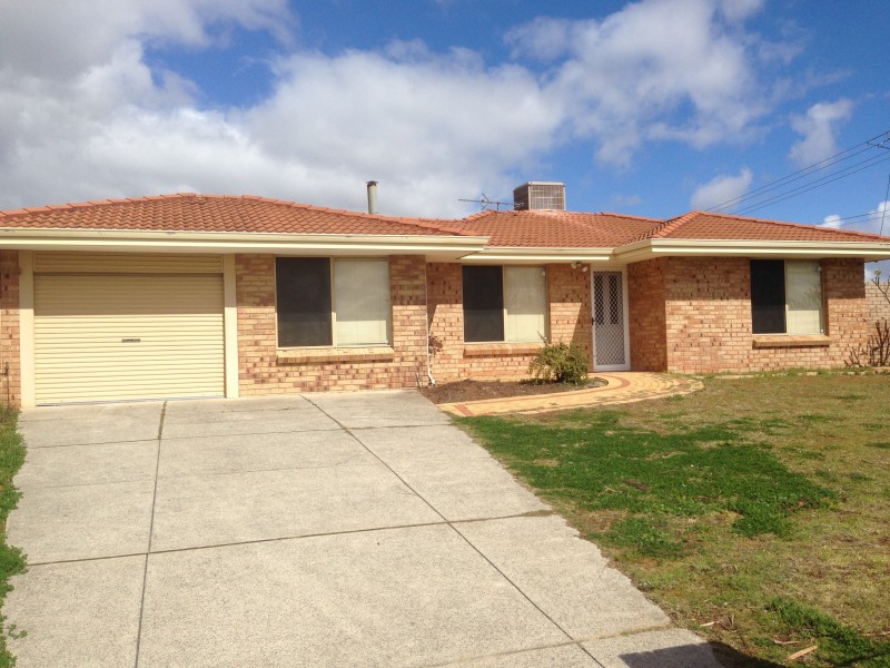 67 Lawrence Drive, Beechboro WA 6063