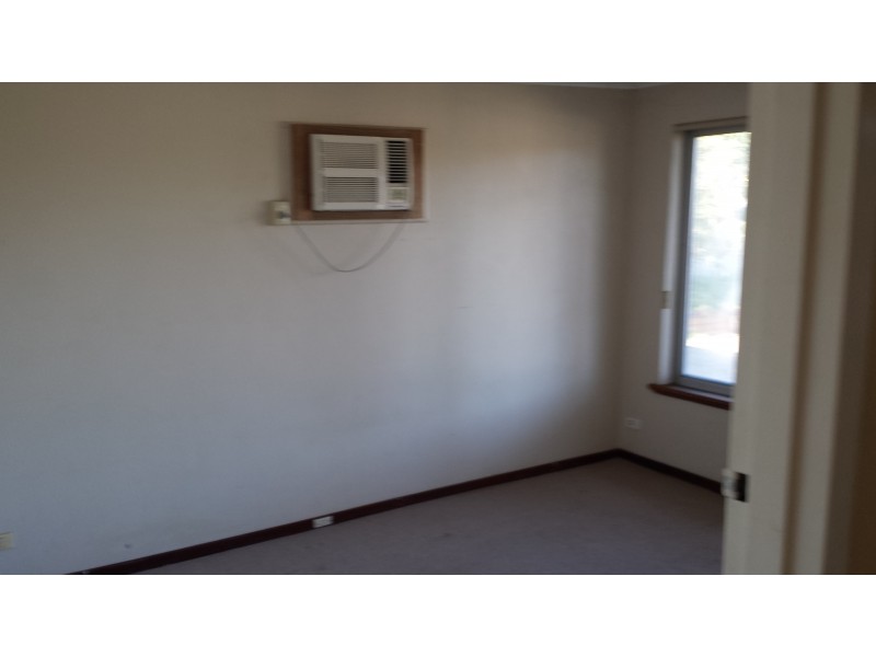 16 Clovelly Crescent, Lynwood WA 6147